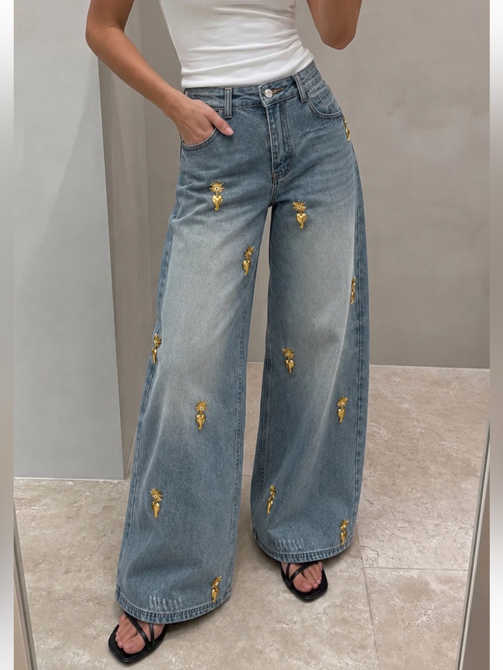 Commense Wide-Leg Embellished Blue Jeans - Women XL